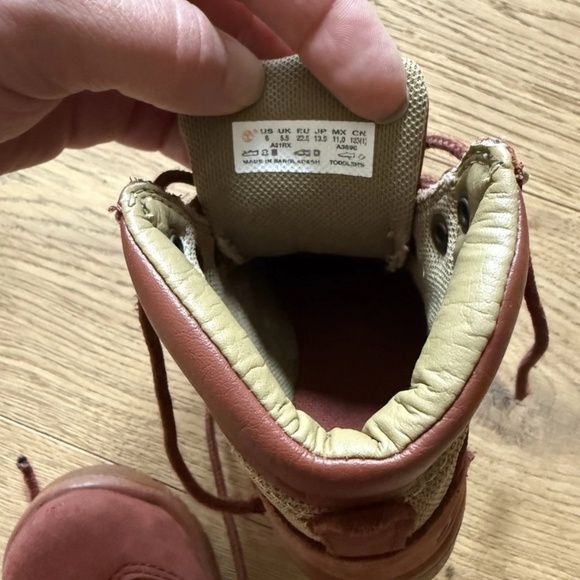 Timberland Toddler's  Leather Hiking Pro  Field Boots Shoes SZ 6 Or EUR 22.5 - Picture 6 of 6